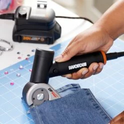 WORX WX745L.9 MAKERX 20V Mini Rotary Cutter (Tool Only) 17 WORX WX745L.9 MAKERX 20V Mini Rotary Cutter (Tool Only) -Worx Sales Store worx makerx20v rt ct ac80482b 40c1 4613 a250 e504db1187f5
